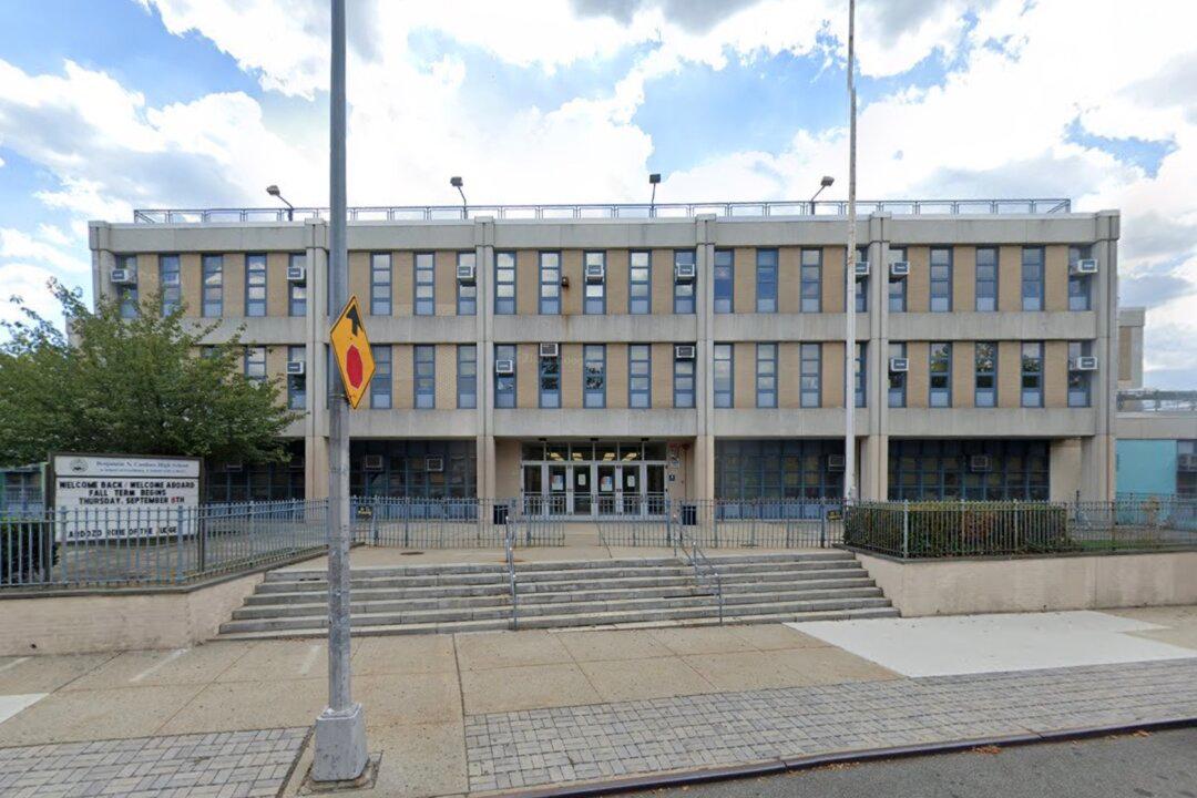 16-Year-Old With Loaded Gun Threatened to Shoot up His New York City High School, Police Say