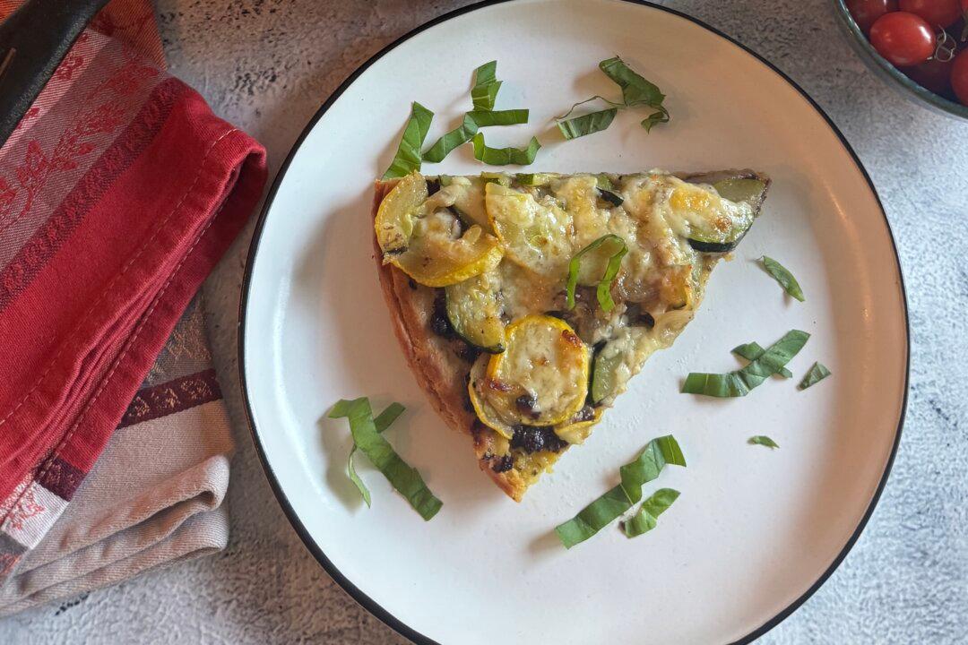 Chickpea Pancake Pizza Will Transport You to Southeastern France