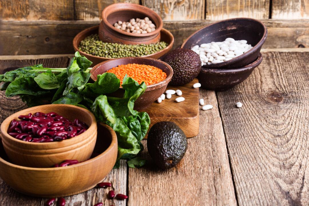 Environmental Nutrition: Ready to Eat More Plants?