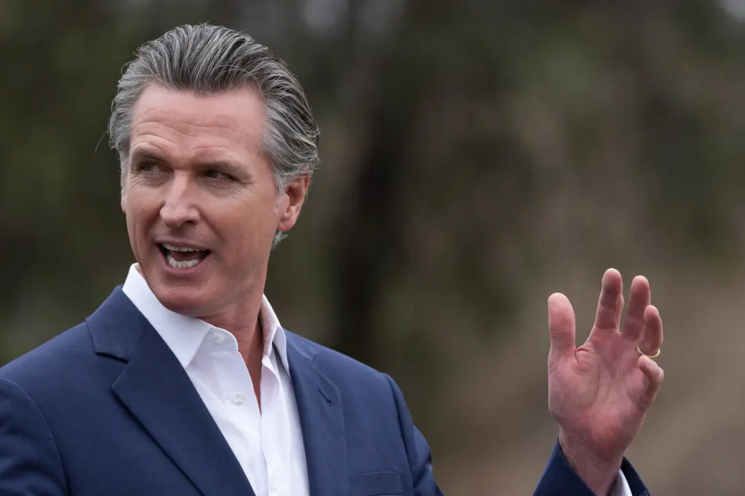 Gov. Newsom Deploys California National Guard Over Government Shutdown
