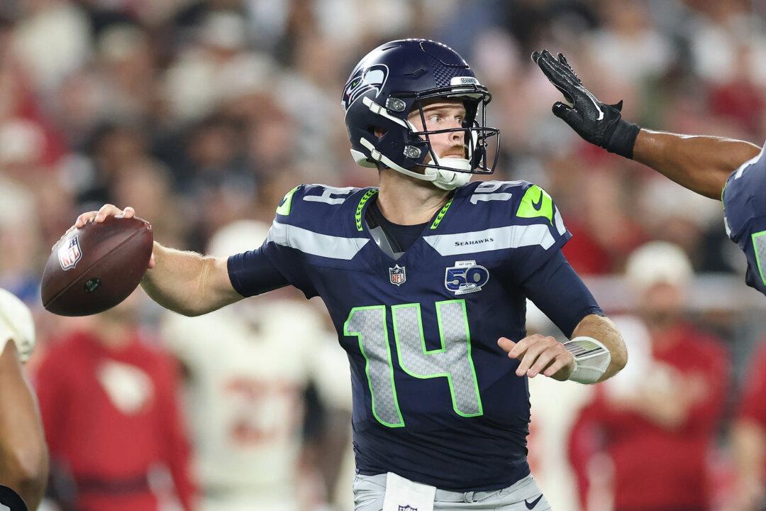 Seahawks Coach Praises Sam Darnold’s Coolness After Last-Minute Win: ‘Playing Out of His Mind’