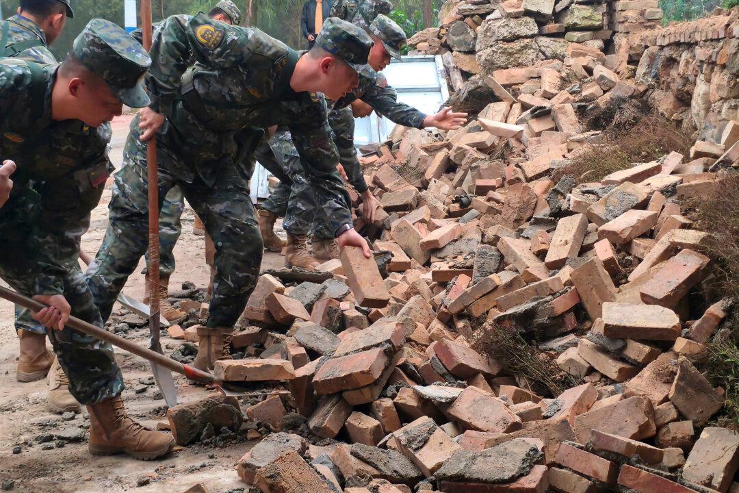 Early-Morning Earthquake Injures 11 in Northwest China’s Gansu Province