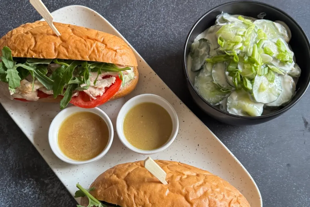 Roast Chicken Also Makes an Excellent ‘Dip’ Sandwich