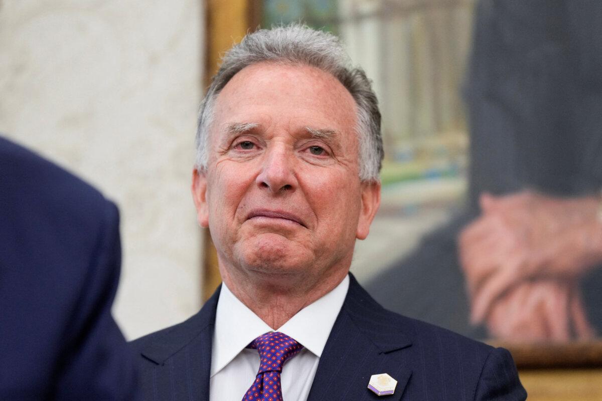 U.S. special envoy Steve Witkoff looks on during his swearing-in ceremony in the Oval Office at the White House on May 6, 2025. (Kent Nishimura/Reuters)