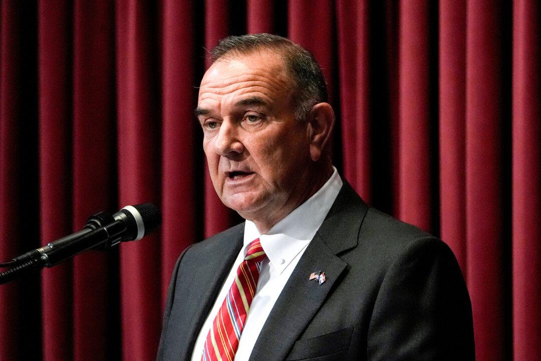 Missouri Governor Authorizes National Guard to Assist ICE Operations