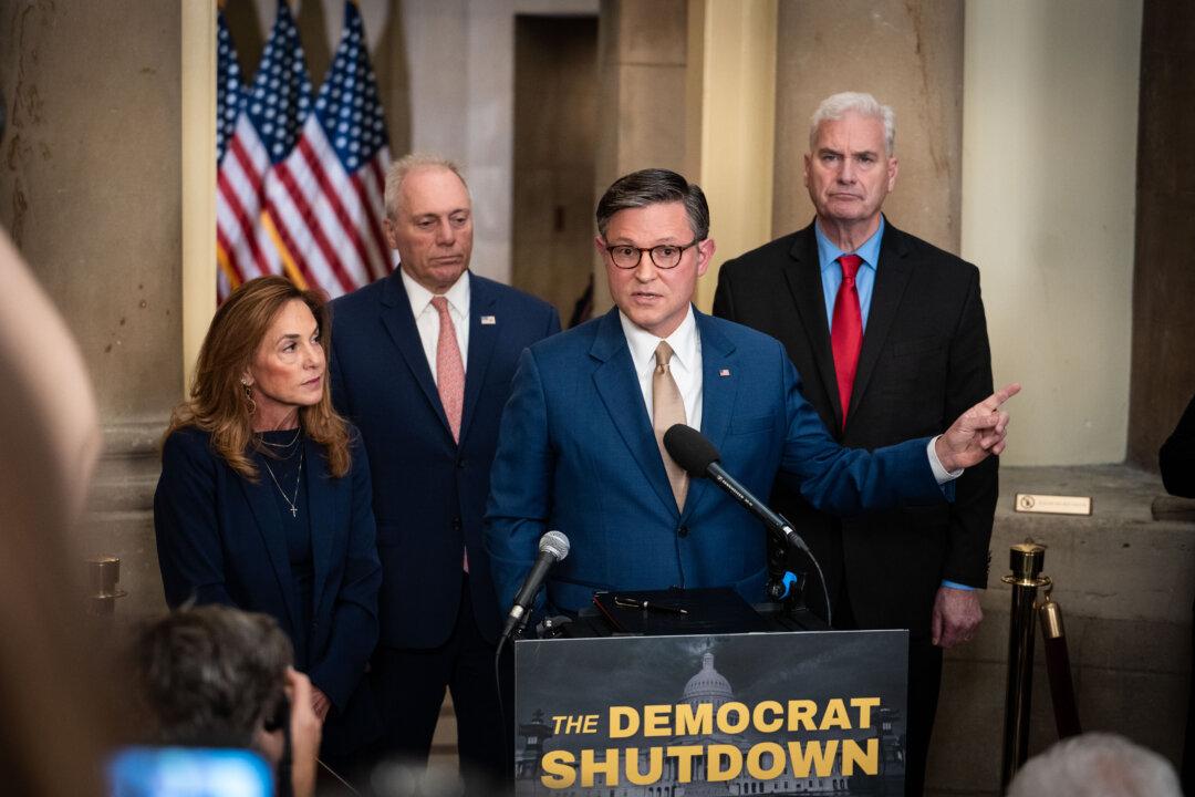 House Speaker, Other GOP Leaders Hold Press Conference on Shutdown