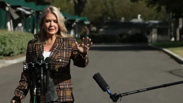 White House Press Secretary Speaks to Reporters on Trade Talks