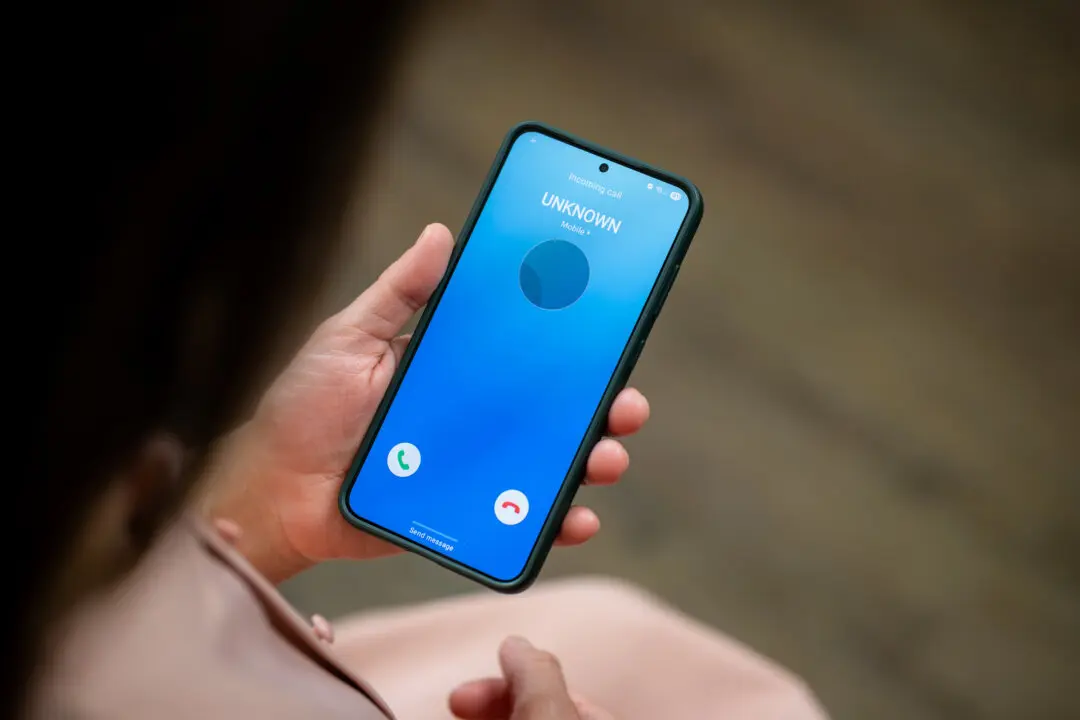 Google Sues China-Based Hackers Over Text-Message Phishing Scams