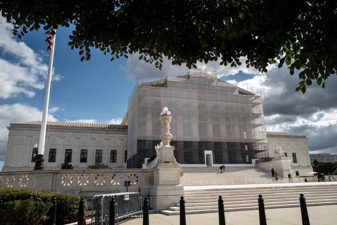 US Supreme Court Takes Up Challenge to Hawaii’s Gun Law