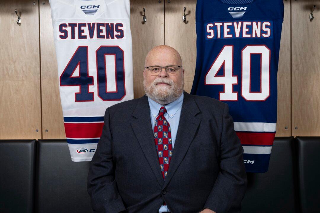 Longtime Hockey Broadcaster to Retire After 40 Years With Rochester Americans