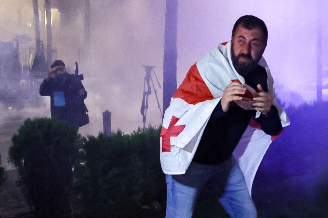 Georgian PM Decries Attempted Coup after Protests, Clashes Mar Local Polls