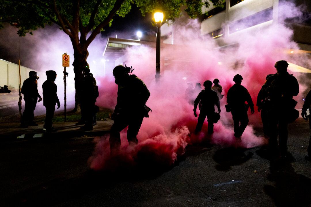 ICE Faces Ongoing Protests in Portland as Judge Blocks National Guard Deployment