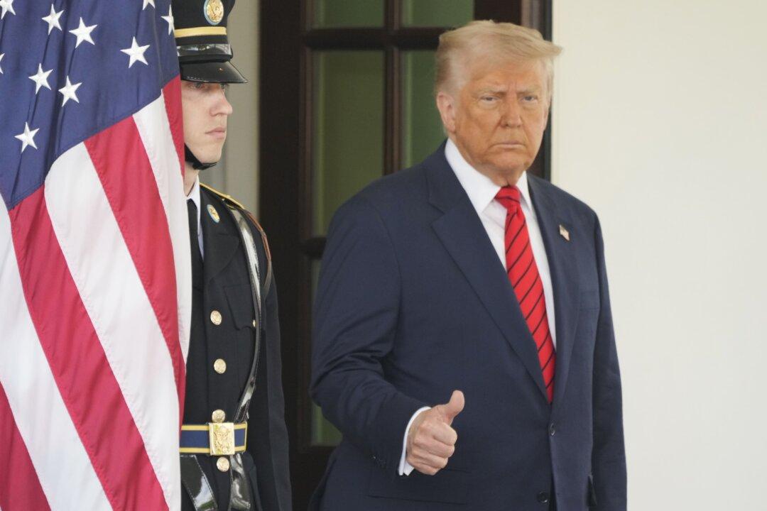 Auto Sector Tempering Expectations of Carney’s Meeting With Trump