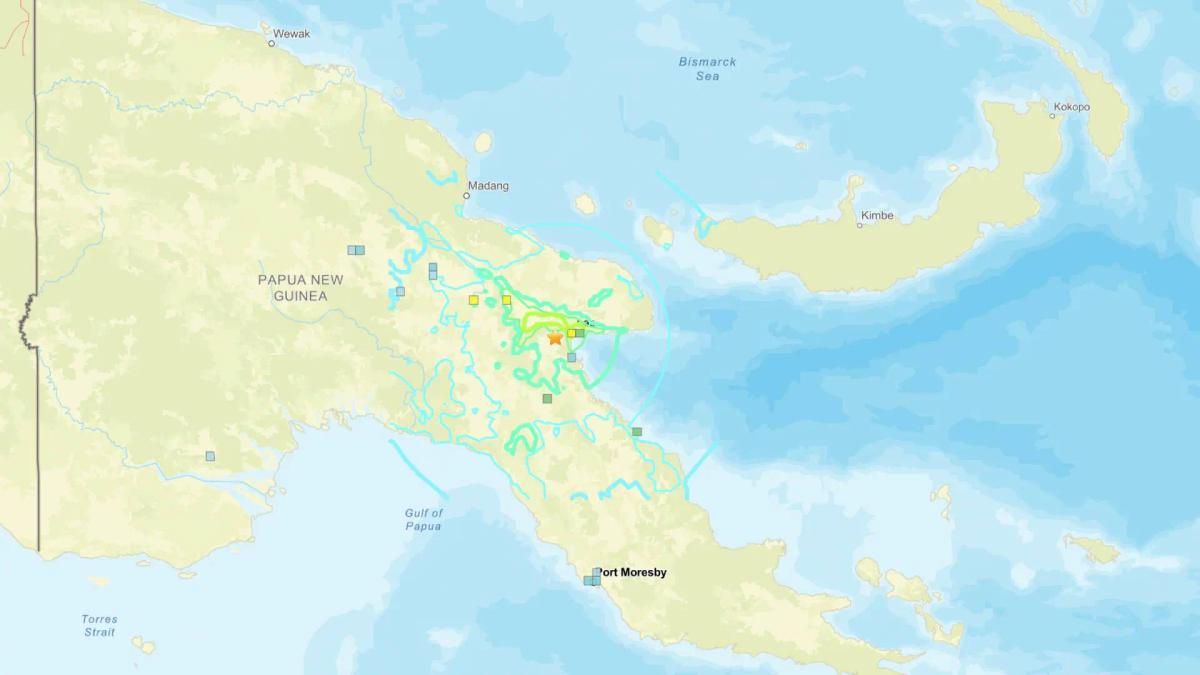 Quake of Magnitude 6.6 Shakes Lae City in Papua New Guinea