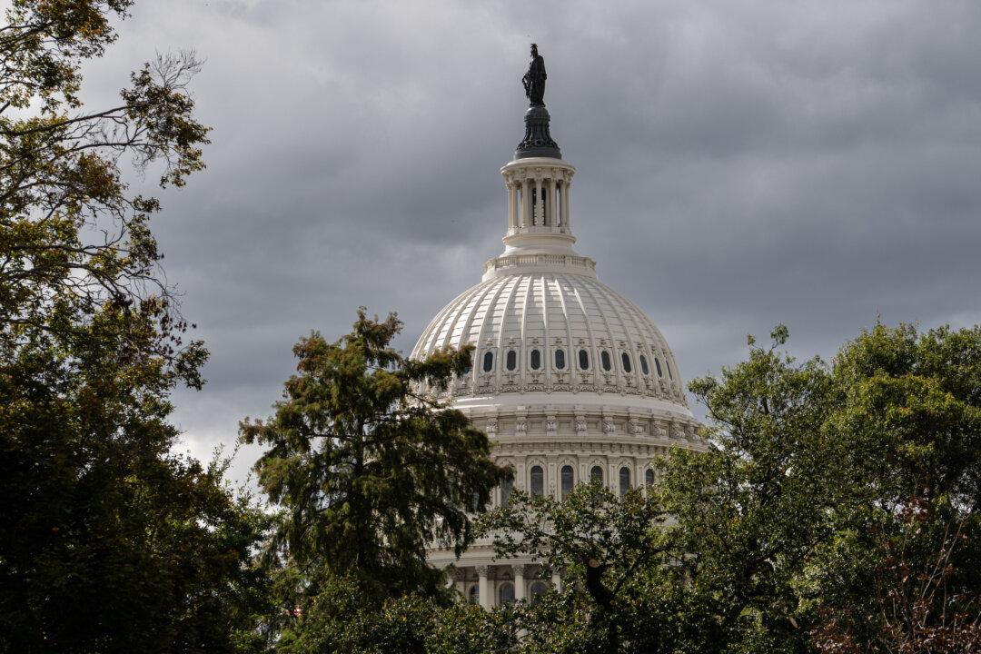 LIVE NOW: US Senate to Vote Again on Government Funding Bill