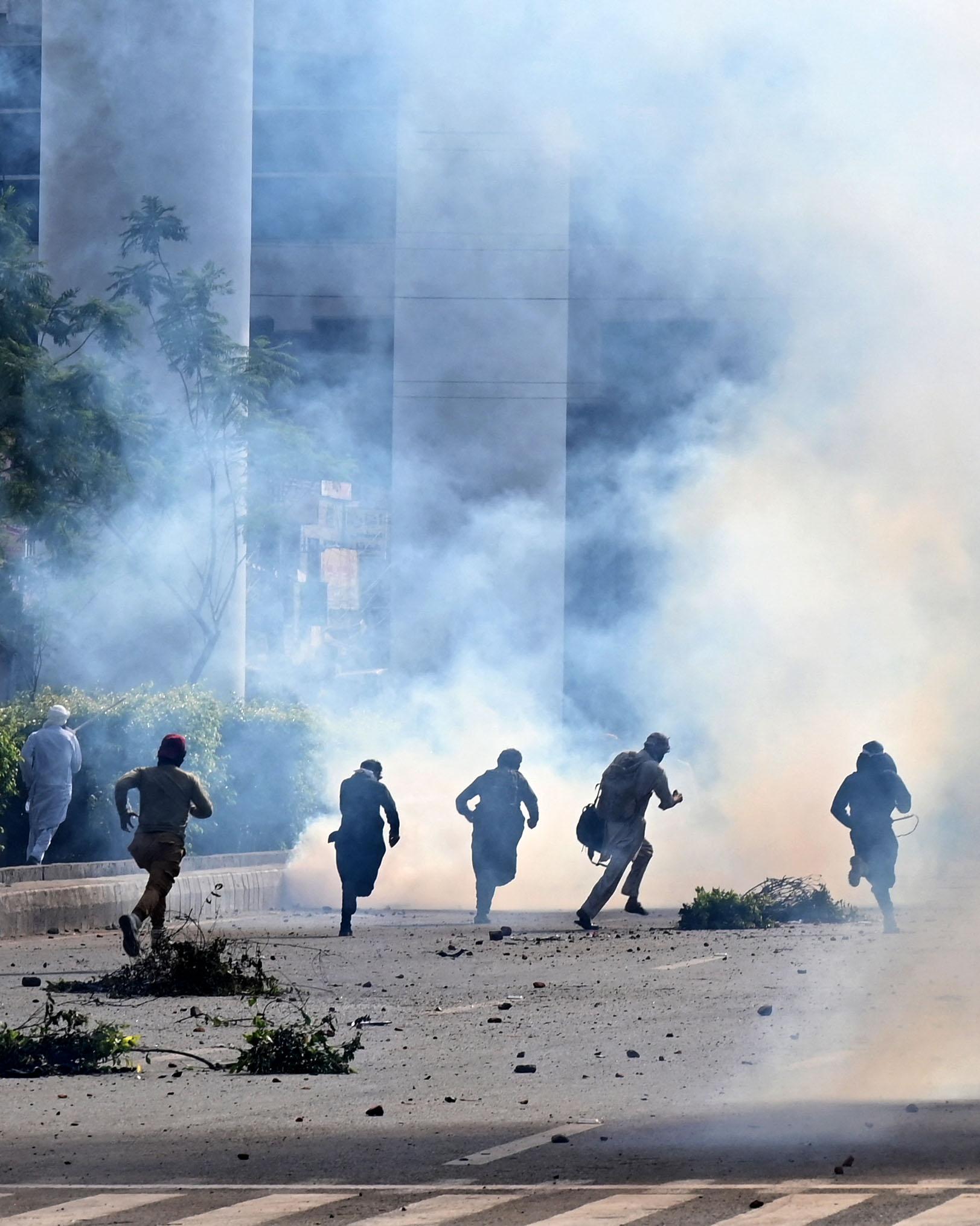 Day in Photos: Protests in Pakistan, Earthquake in Philippines, and Help for Ukrainian Children