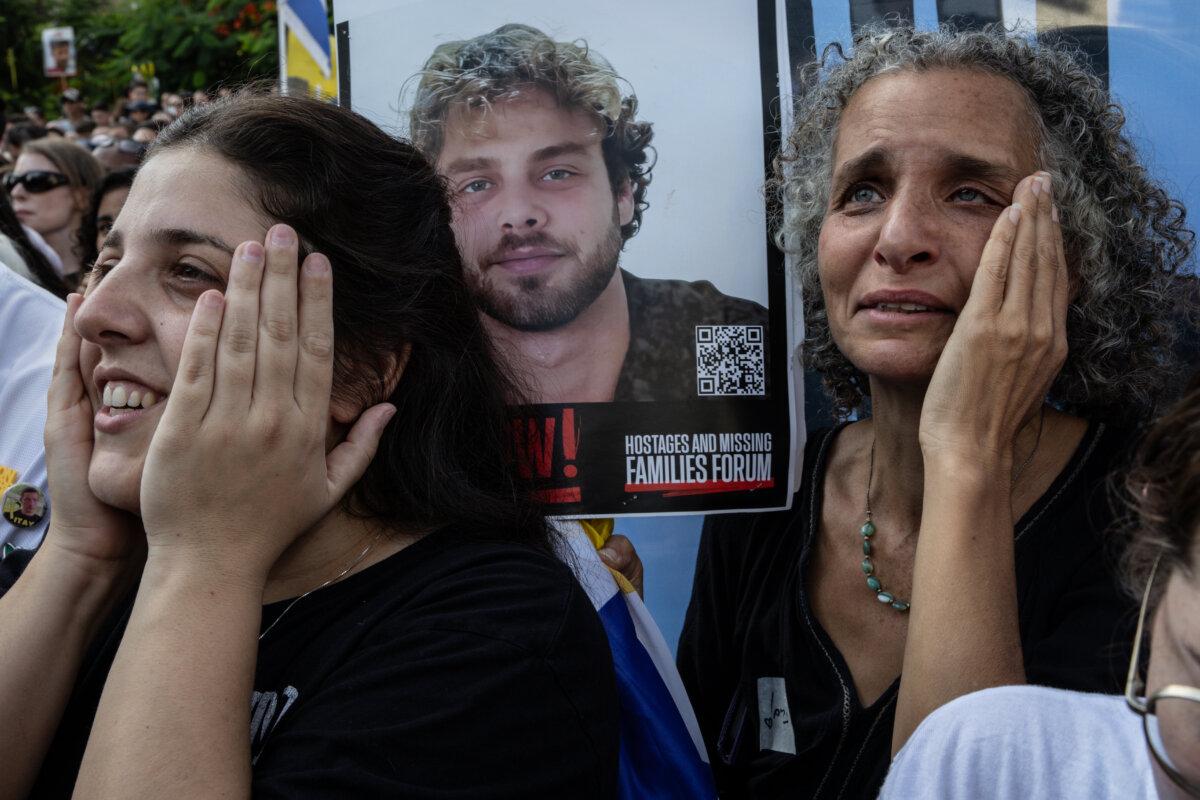 20 израелски заложници бяха освободени след мирното споразумение на Доналд Тръмп за Газа 36 image?url=https%3A%2F%2Fimg.theepochtimes.com%2Fassets%2Fuploads%2F2025%2F10%2F13%2Fid5928532 Hostage release celebrations