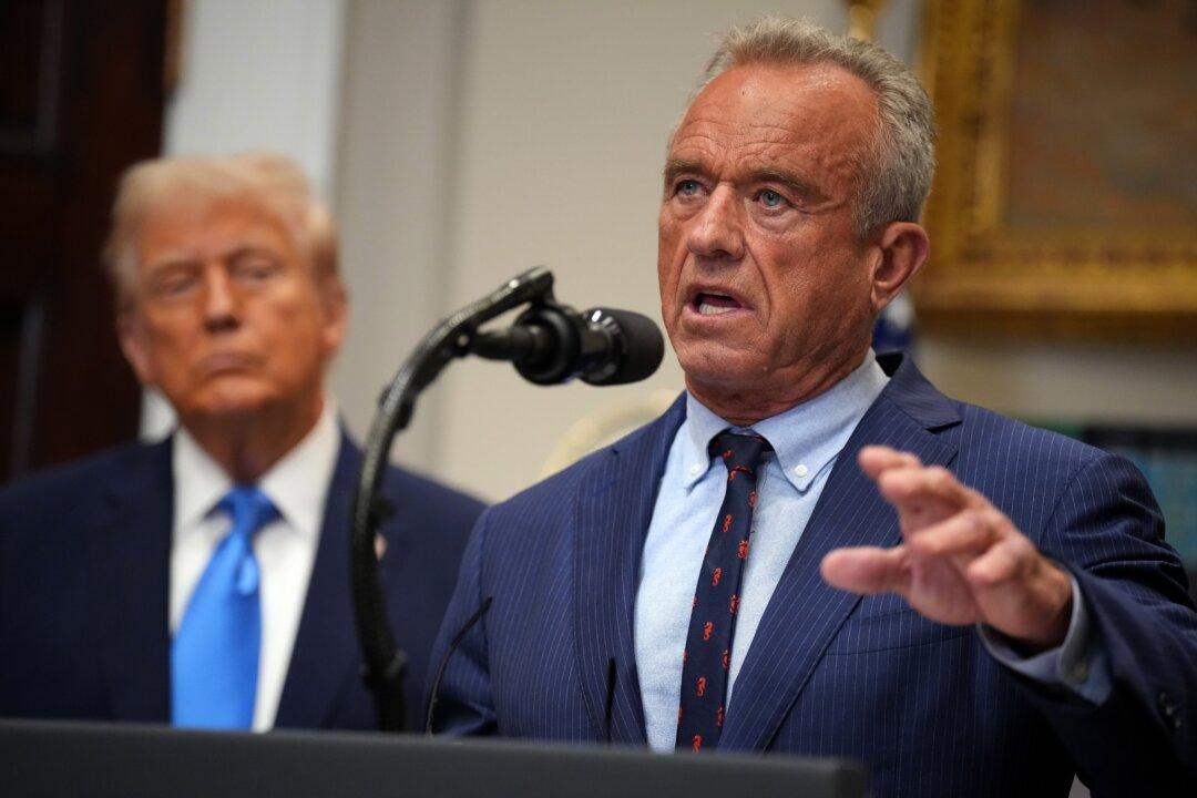 15 Democratic Governors Announce Health Alliance to Counter RFK Jr.