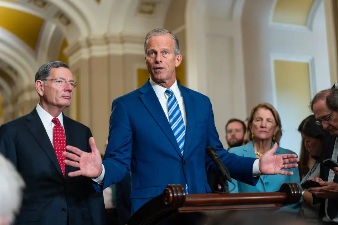 Government Shutdown Continues as Funding Plan Fails 10th Senate Vote