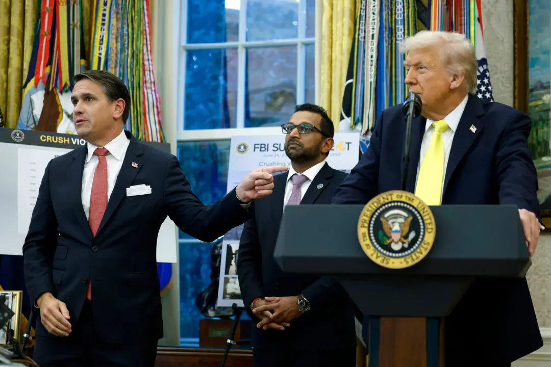 Trump, Patel Confirm FBI Special Agents Will Get Paid During Shutdown