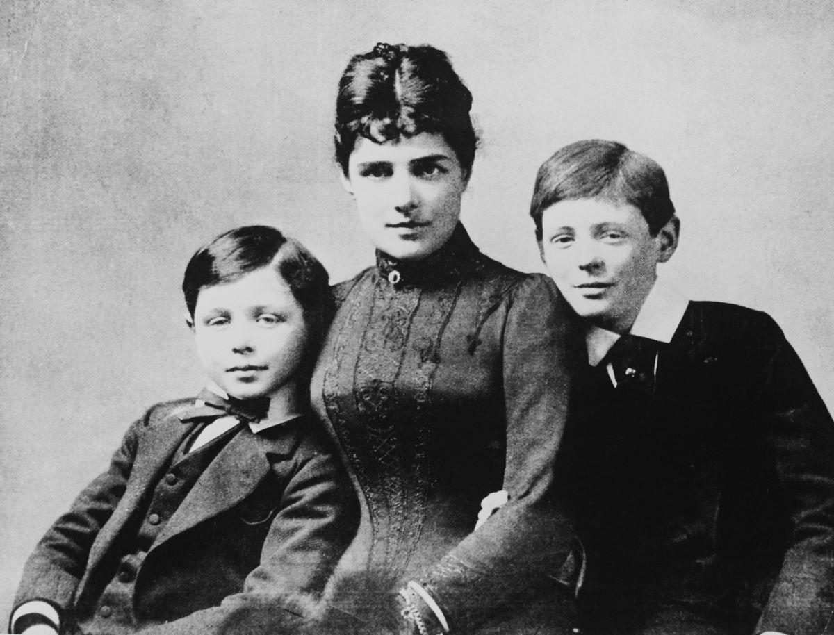 Jennie Churchill with her sons, Jack (L) and Winston, in 1889. (Public Domain)
