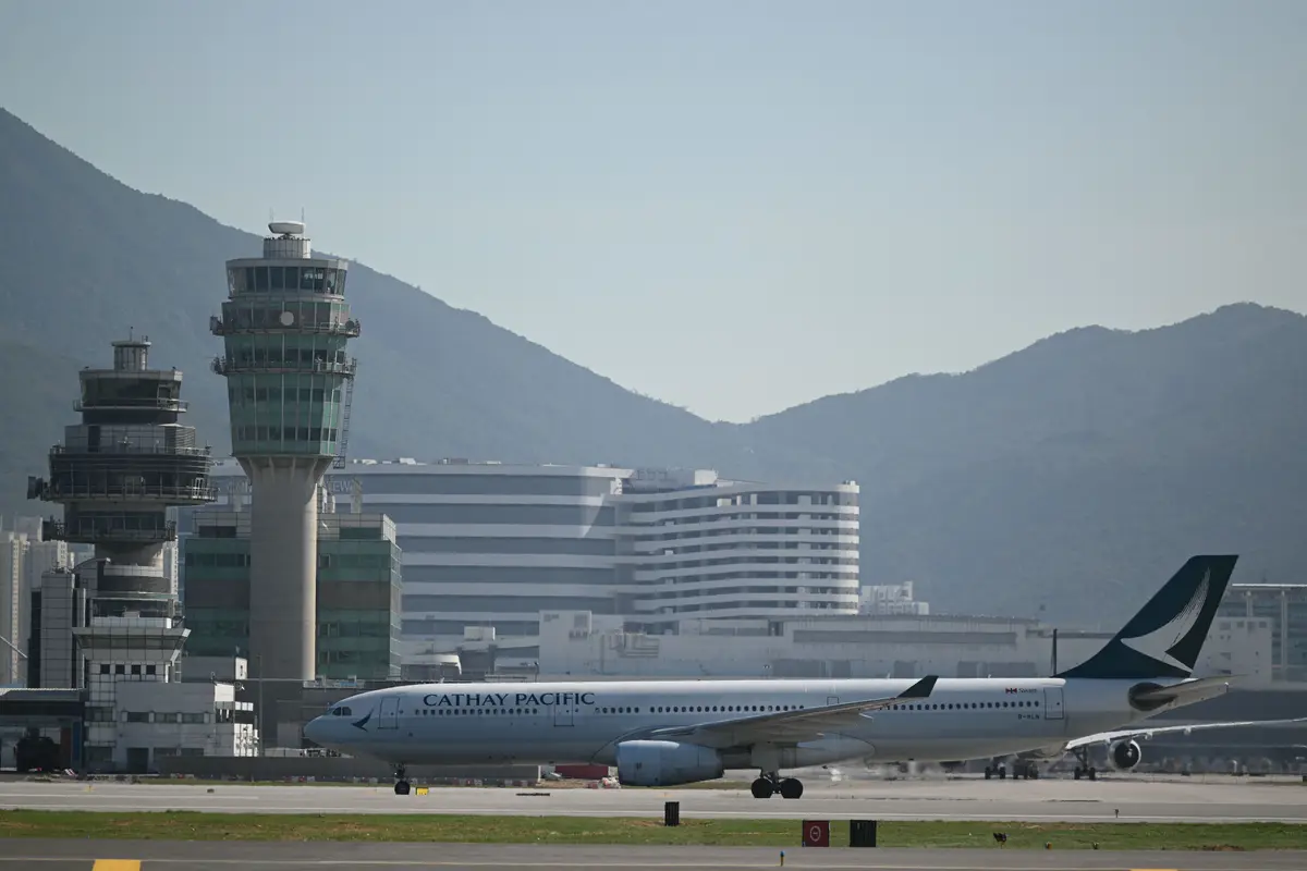 Hong Kong Tightens Screening of Chinese Passengers Traveling to US Ahead of CCP’s New Exit Ban