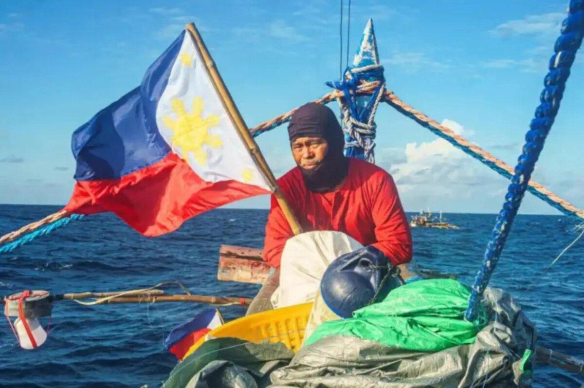 A Filipino fisherman tries to make a living in the Scarborough Shoal, in the documentary "Food Delivery." (Voyage Studios)