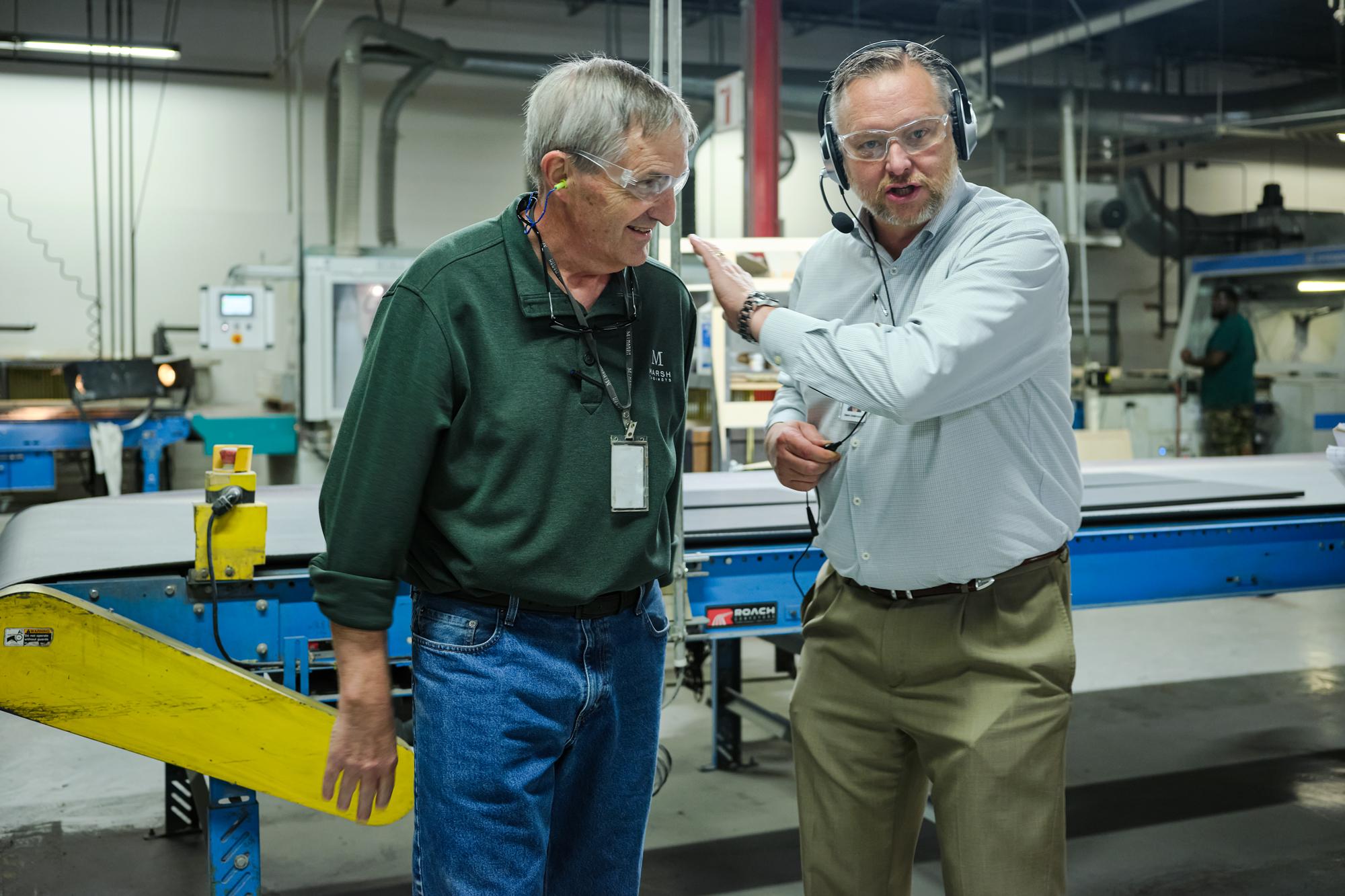 Insiders Say Trump’s Tariffs Could Revive This Dying US Industry | USNN World News image-5933280