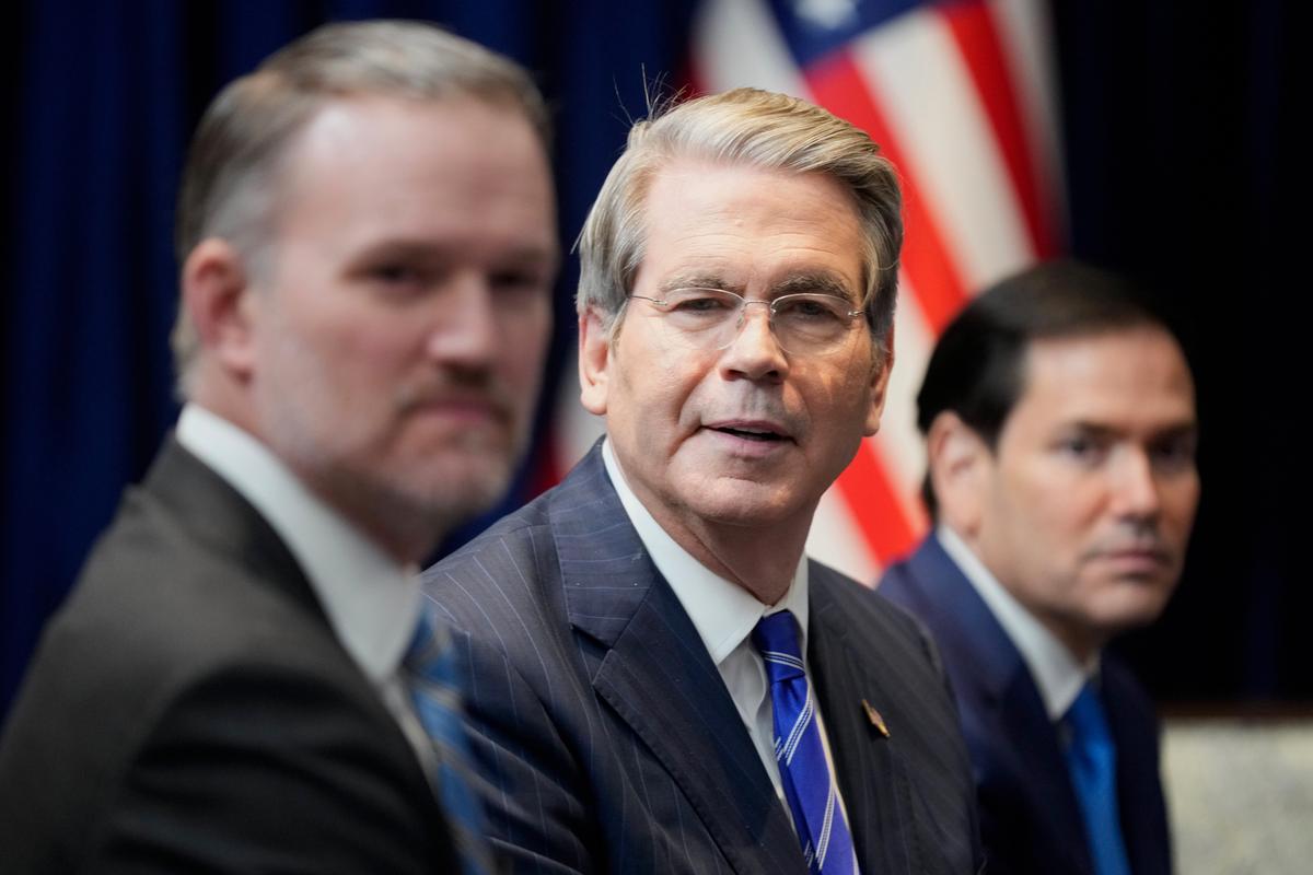 US, China Agree on Preliminary Trade Framework Before Trump–Xi Meeting