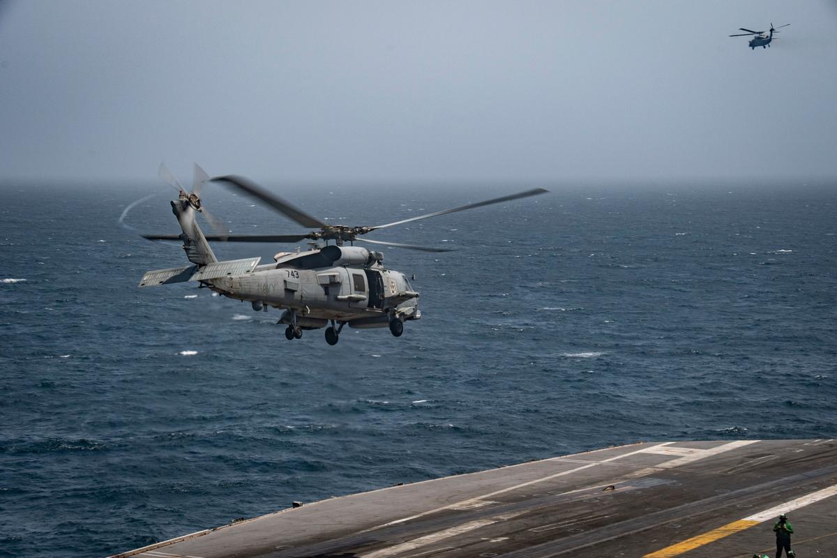 US Military Helicopter and Fighter Jet Go Down in South China Sea, No Casualties