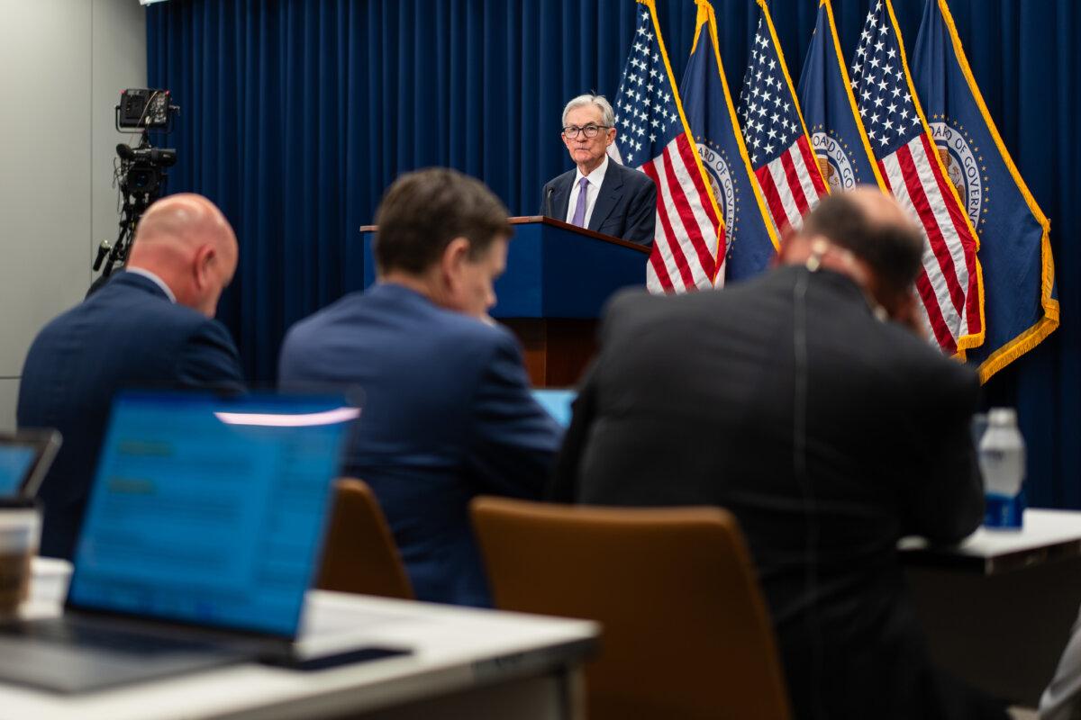 Federal Reserve Chair Jerome Powell speaks at a news conference following the Federal Open Market Committee (FOMC) meeting in Washington on Oct. 29, 2025. (Madalina Kilroy/The Epoch Times)