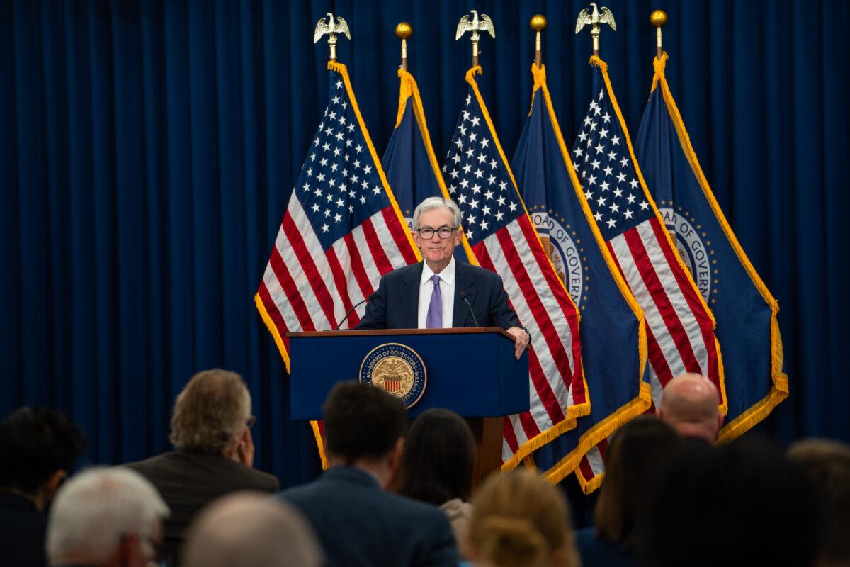 Federal Reserve Chair Jerome Powell speaks at a news conference following the Federal Open Market Committee (FOMC) meeting in Washington on Oct. 29, 2025. (Madalina Kilroy/The Epoch Times)