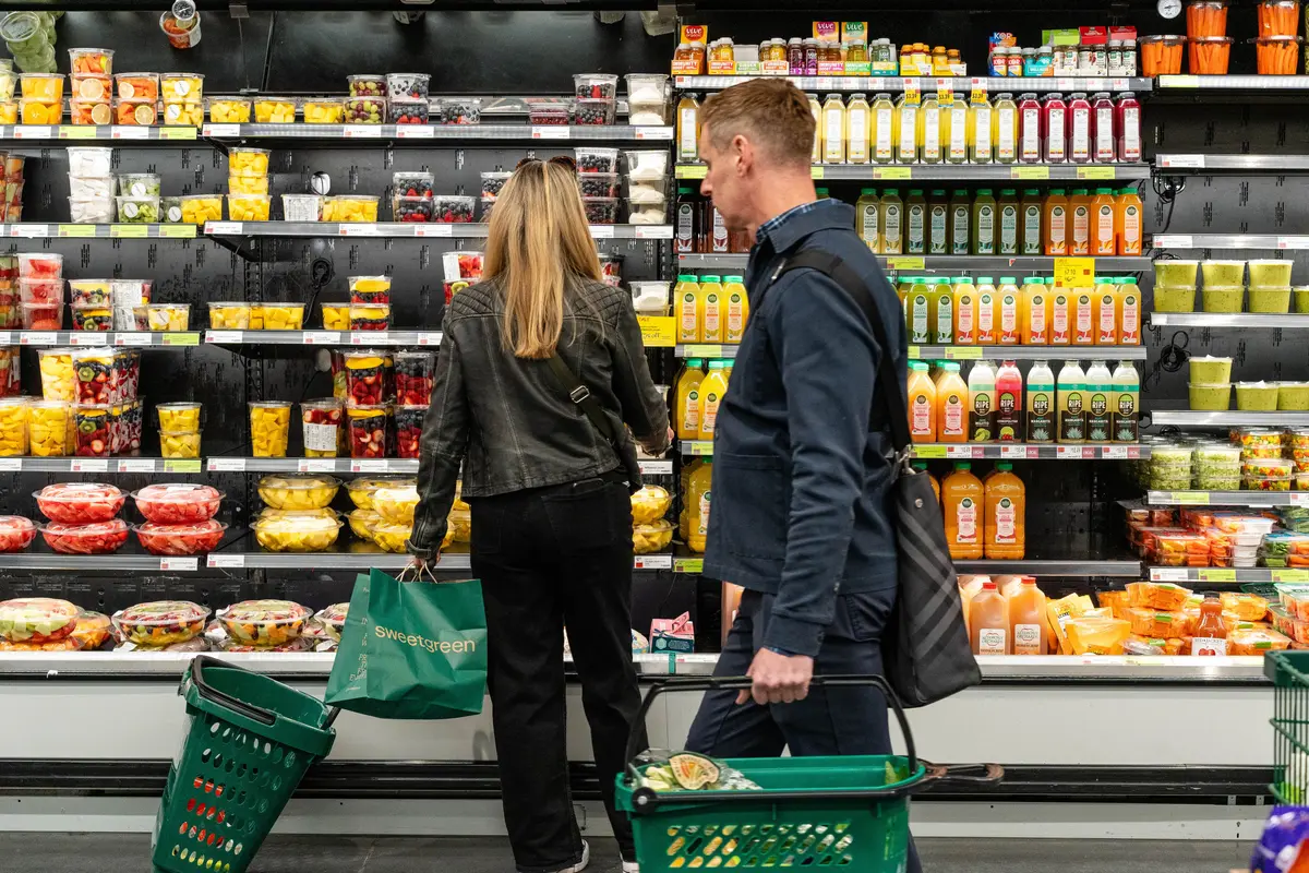 With SNAP Benefits Set to Expire, Here Are 6 Ways to Stretch Your Food Budget thumbnail