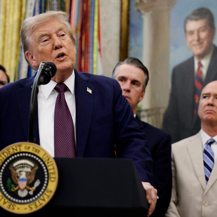 Trump Warns He Might Be Impeached If Republicans Don’t Win in 2026