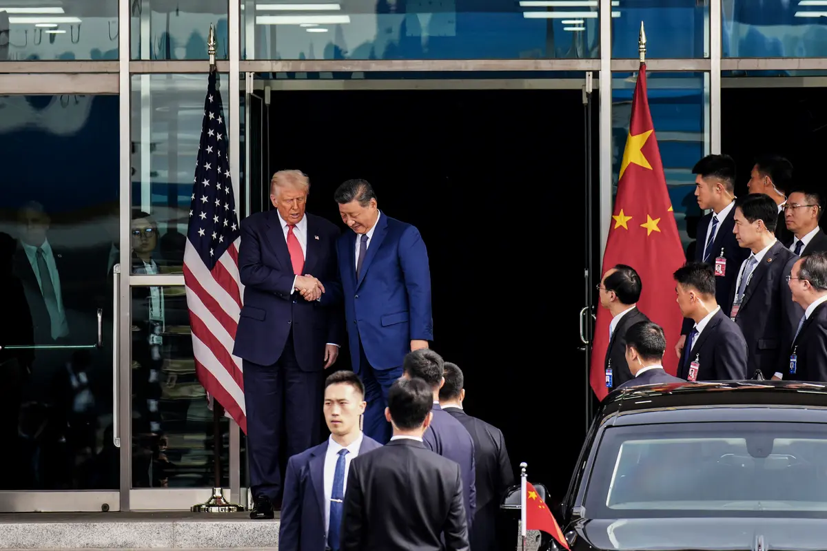 Soybeans, Rare Earth, Fentanyl: 9 Takeaways From Trump’s Meeting With Xi thumbnail