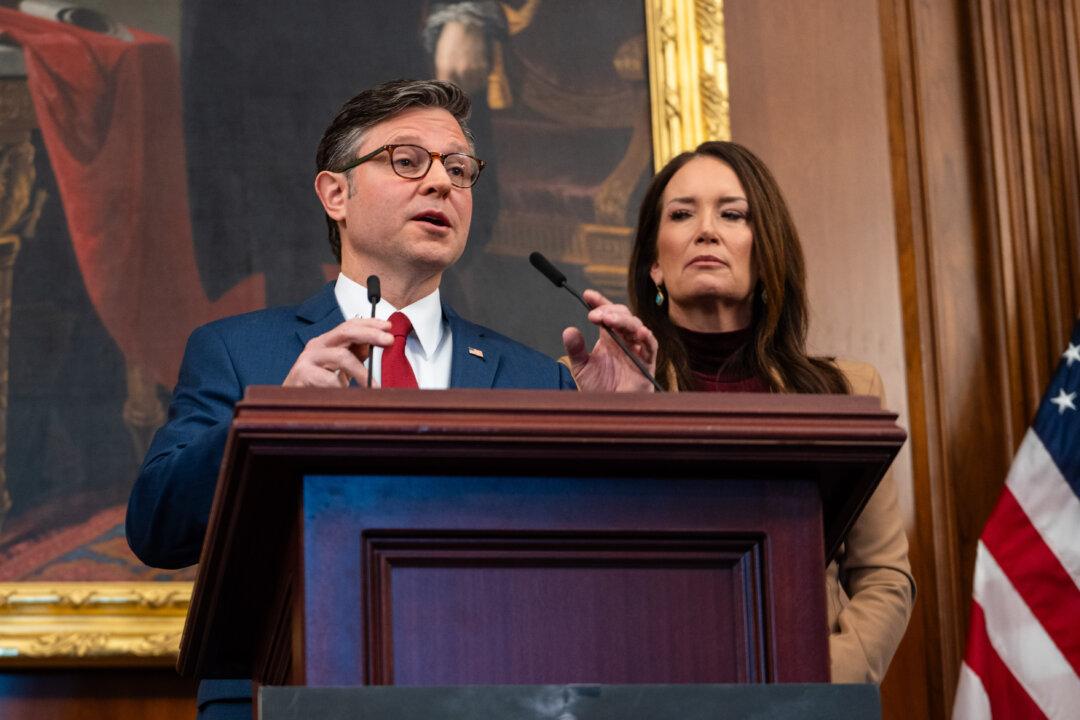 Speaker Johnson Skeptical of Trump’s Proposal to Overturn Filibuster