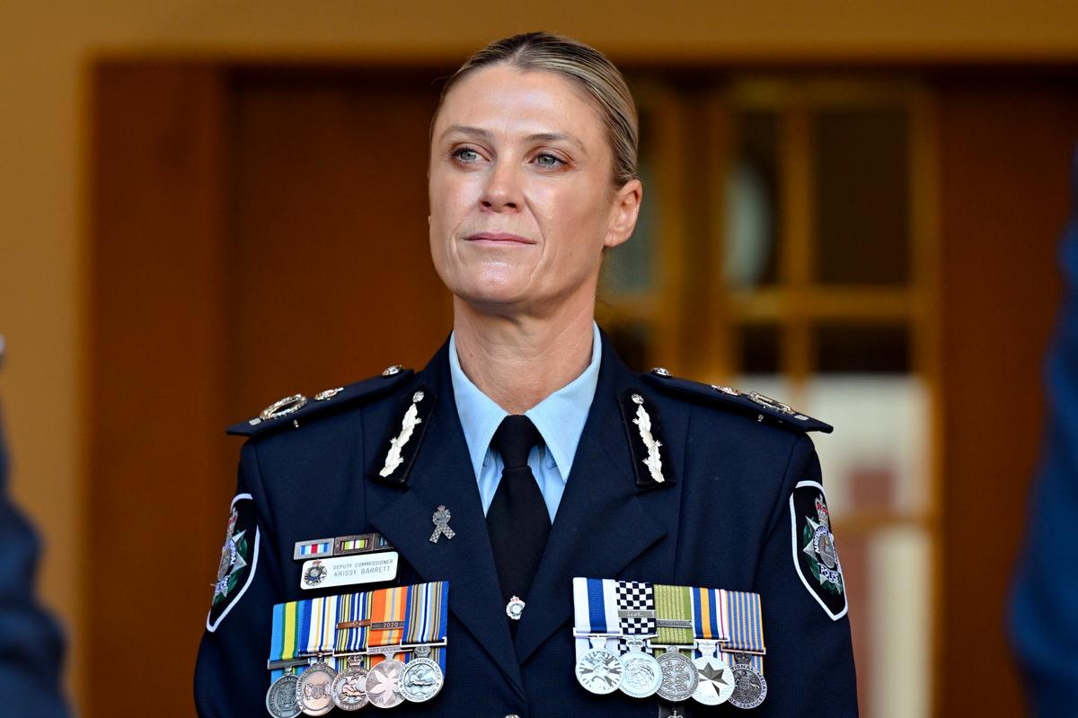 Alleged Bondi Terrorists Likely ‘Acted Alone’: Federal Police Chief thumbnail