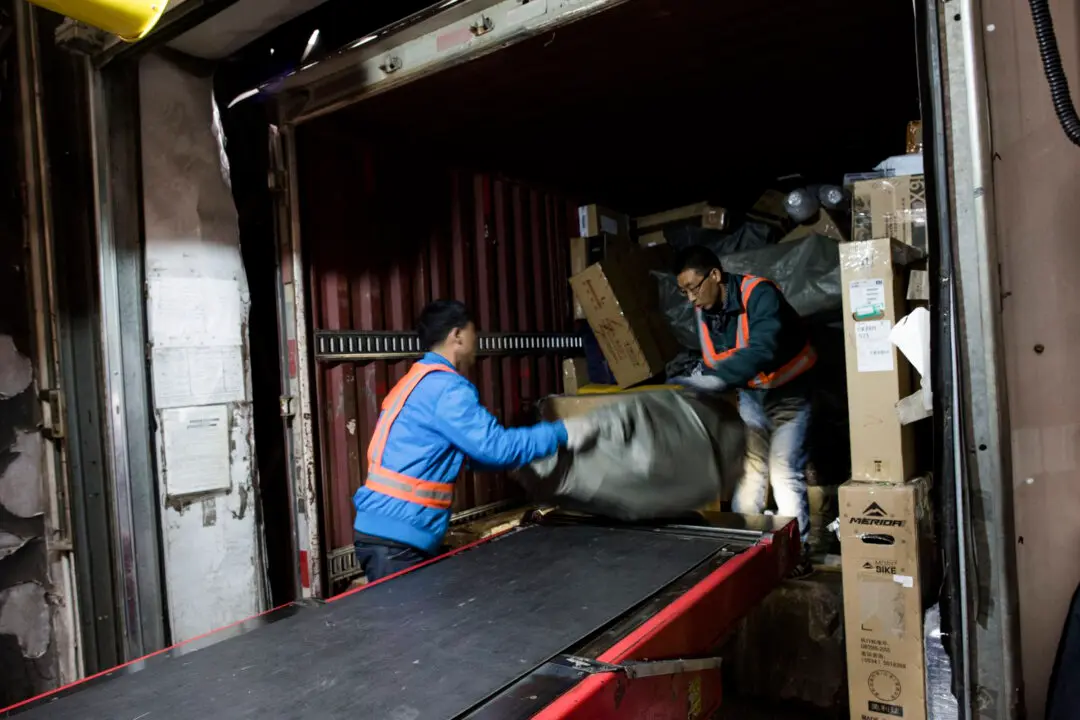 Beijing Exploits Control of US Supply Chains for Military Preparedness, Expert Testifies