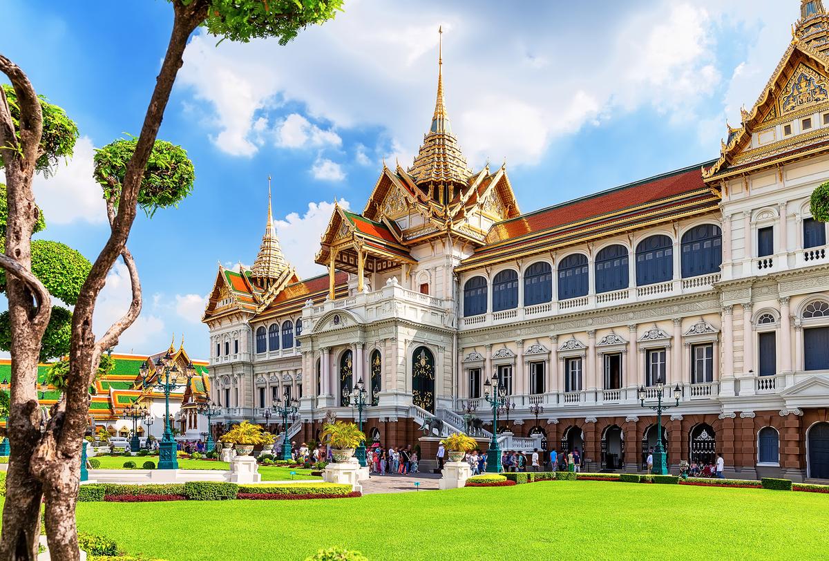 The Grand Palace served as the official royal residence for Thailand's monarchs from 1782 until 1925. Today, it's still used for state ceremonies. (Preto Perola/Shutterstock)