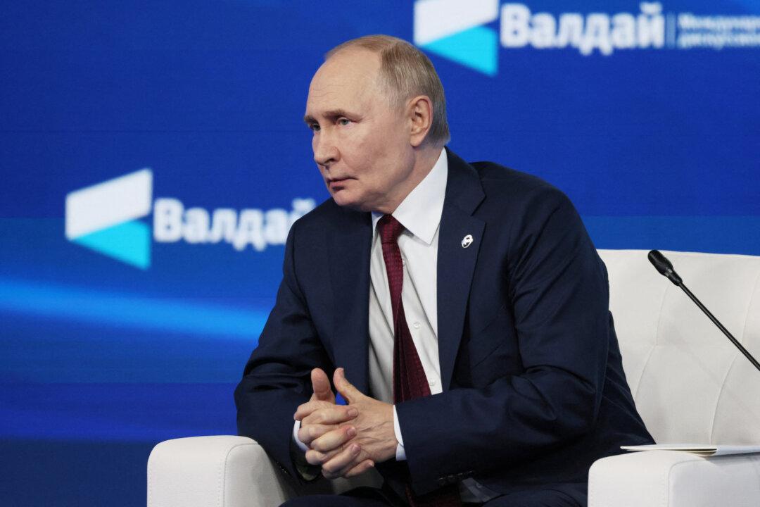 Putin Says US Relations Would Be Destroyed With Tomahawk Supply to Ukraine