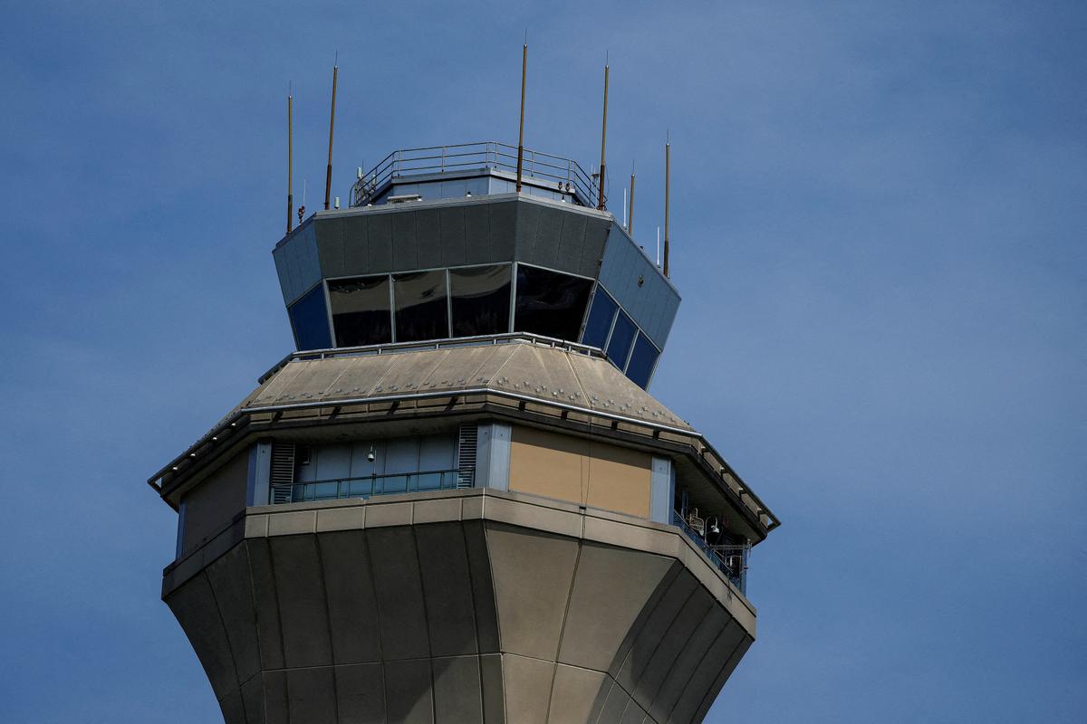 FAA Issues Ground Stop at Newark Airport