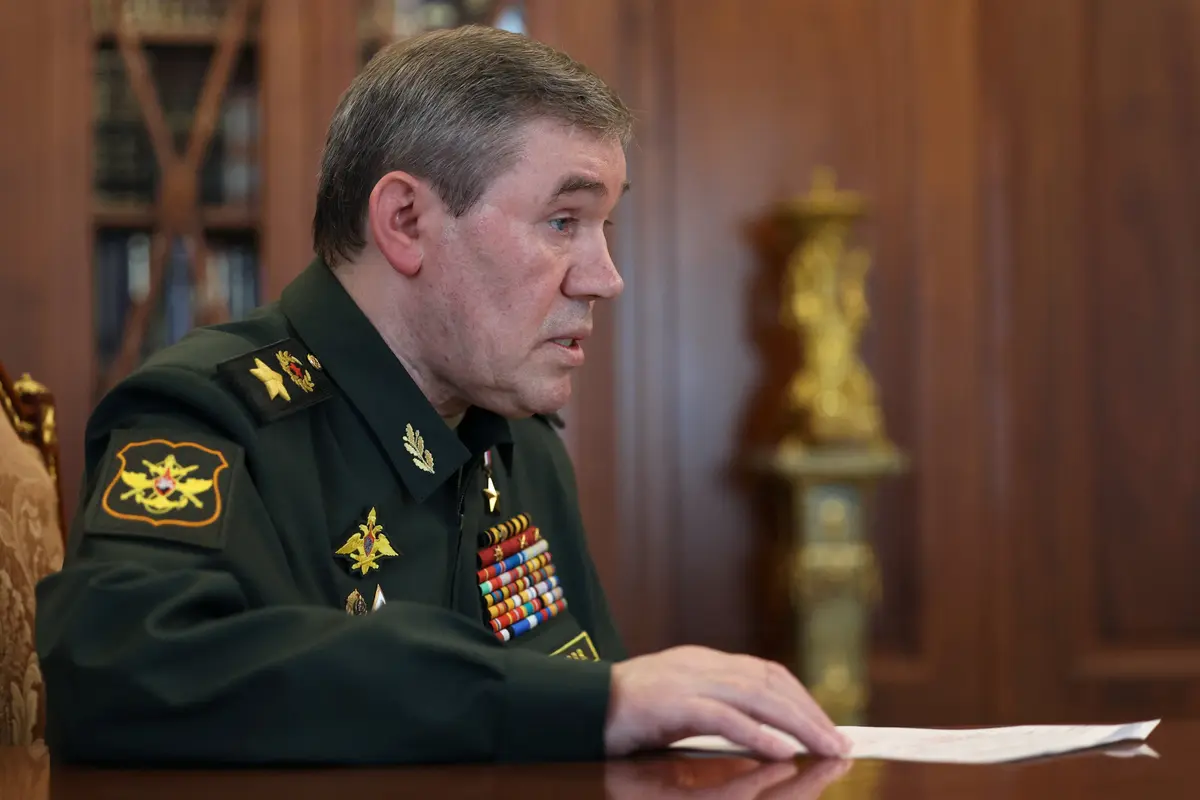 Russia’s Top General Says Putin Ordered 2026 Buffer Zone Expansion in Ukraine thumbnail