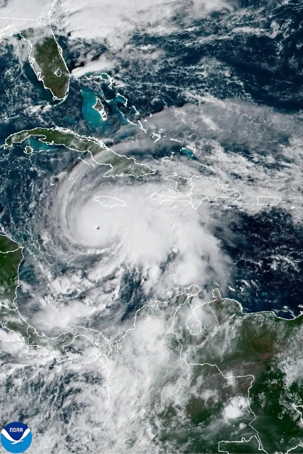 Category 5 Hurricane Melissa Closes In On Jamaica thumbnail
