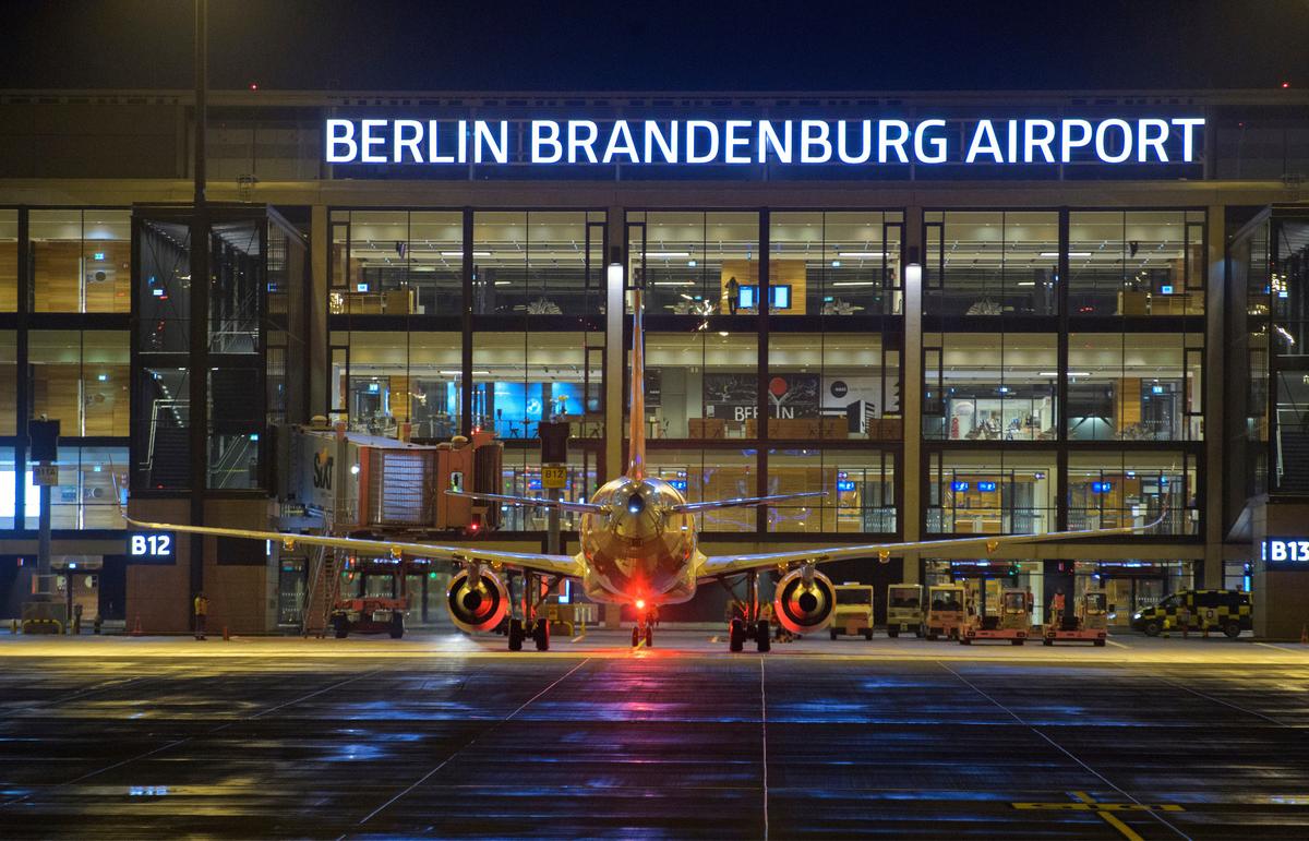 Drone Sighting Temporarily Suspends Air Travel at Berlin Airport