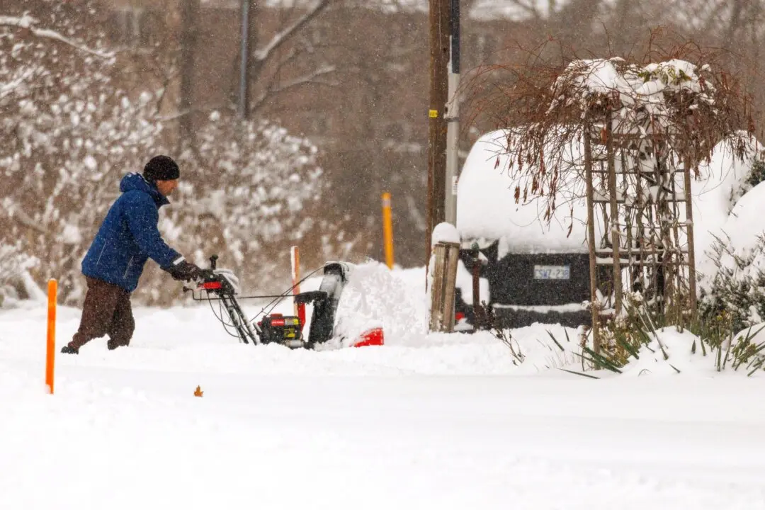 Snow Squalls Coming for Parts of Central and Southern Ontario
