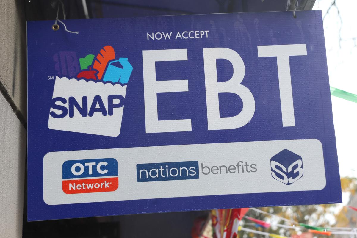 States Update Food Stamp Requirements to Comply With New Federal Law thumbnail