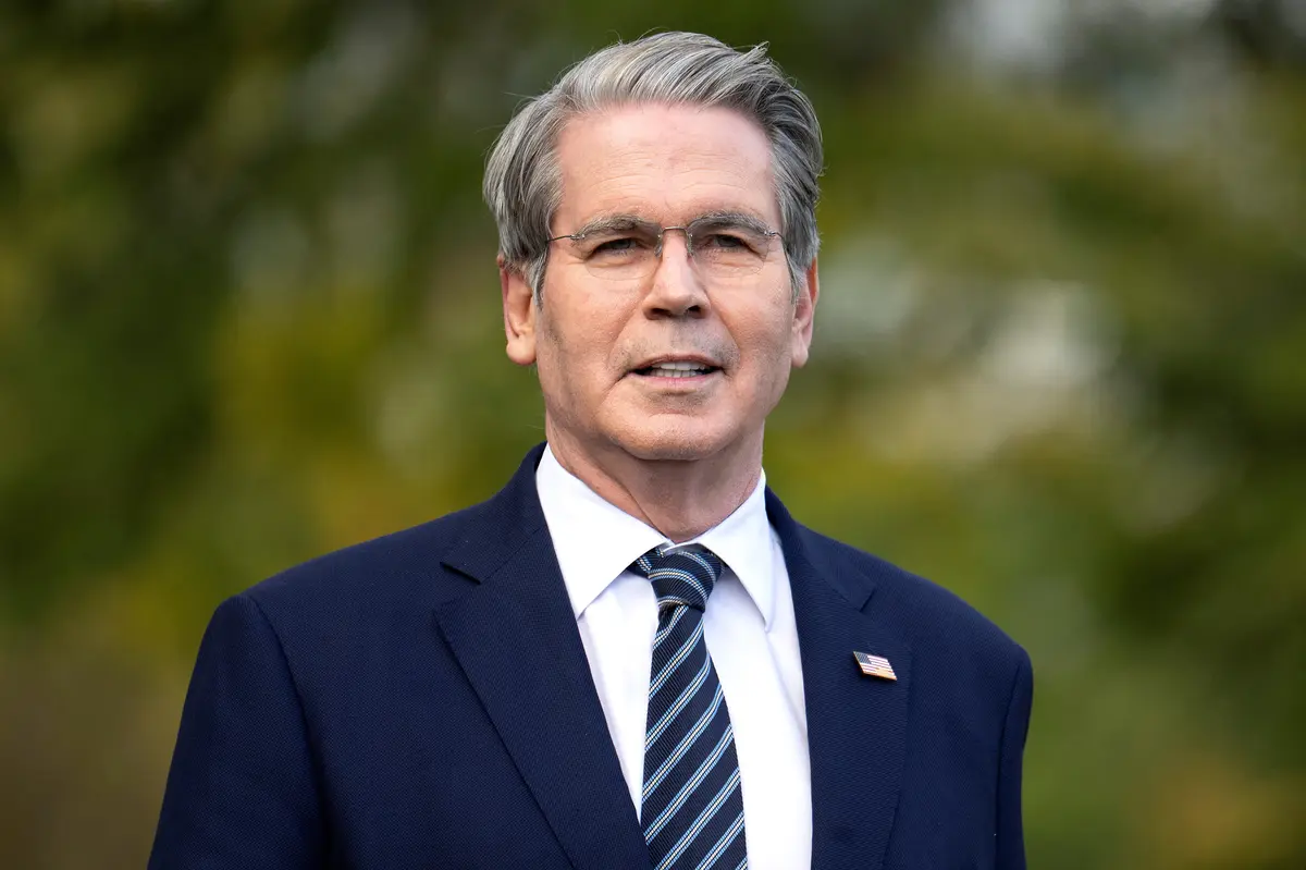 Trump-Backed $2,000 Tariff Dividend Payment Requires Legislation, Bessent Says thumbnail