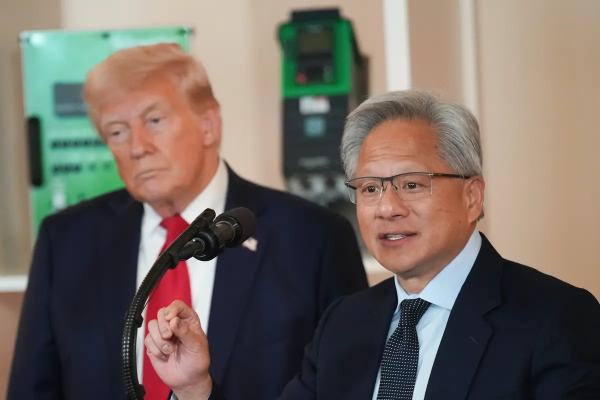 Trump Says He Won’t Let Nvidia Sell Advanced Chips to China, Other Countries thumbnail