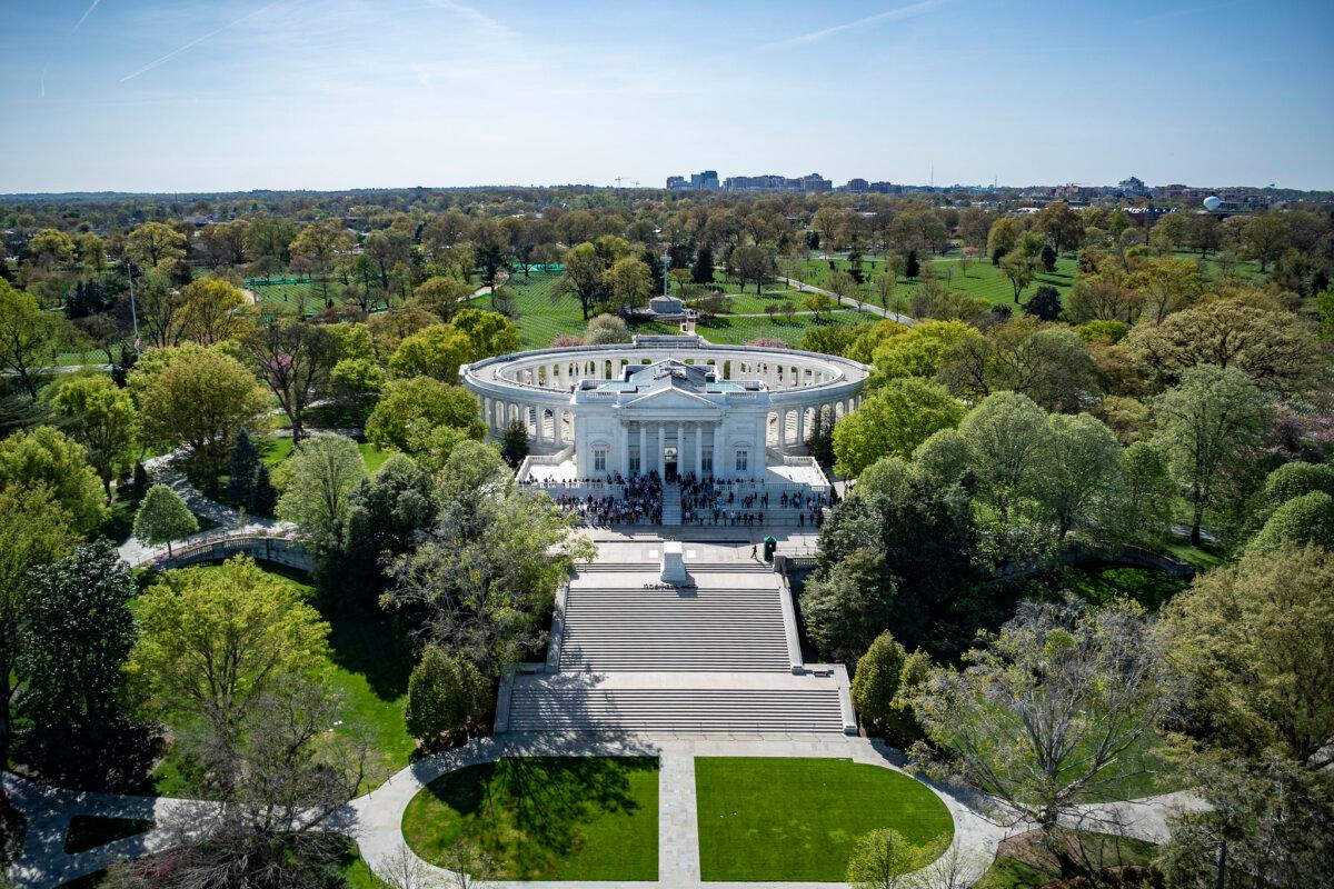 Aerial photograph of Arlington National Cemetery’s Memorial Amphitheater and the Tomb of the Unknown Soldier, in Arlington County, Va., April 20, 2022. U.S. Army photo by Elizabeth Fraser/Arlington National Cemetery. (Public Domain)