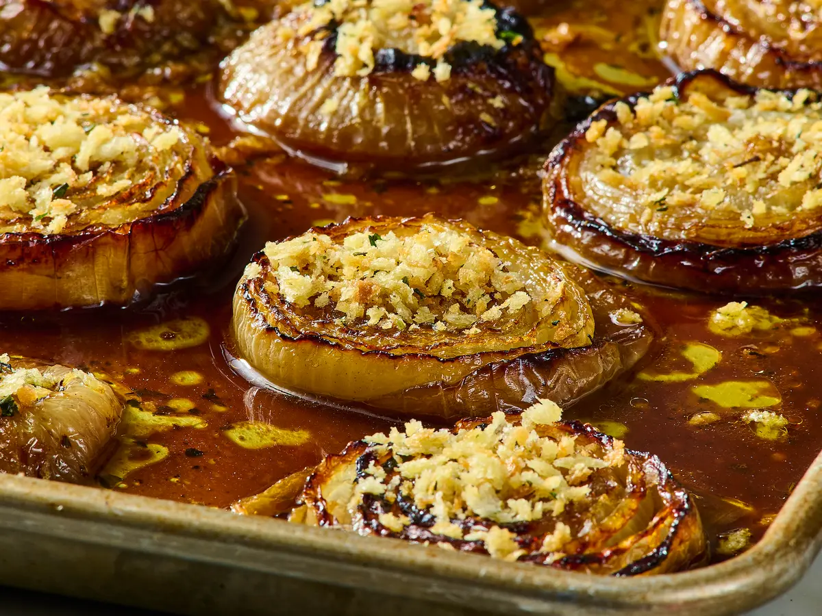 I Guarantee ‘Melting Onions’ Will Be the Surprise Hit of Thanksgiving Dinner